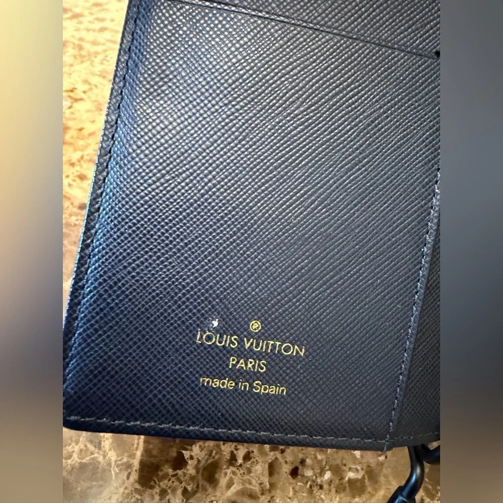 Louis Vuitton this lv